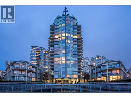 2005-1328 Marinaside Crescent, Vancouver, BC, V6Z3B3 | Card Image