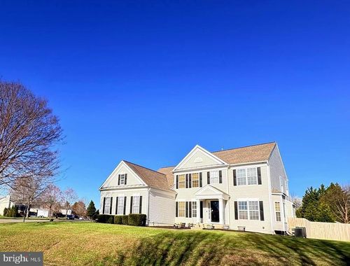 7507 Katie Dr, FREDERICKSBURG, VA, 22407-8699 | Card Image