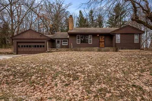 8089 Mcmichael Road, Caledonia, IL, 61011 | Card Image