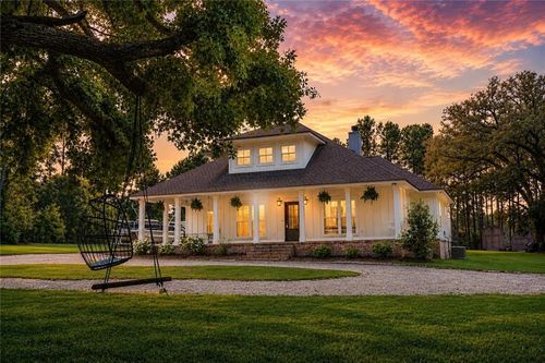 29042 Josephine Dr, Elberta, AL, 36530-5824 | Card Image