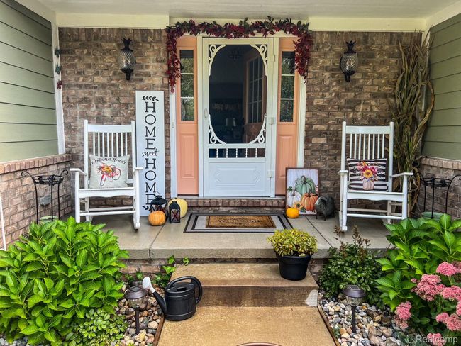 11236 Chyna Run, House other with 4 bedrooms, 4 bathrooms and null parking in Springfld Twp MI | Image 10