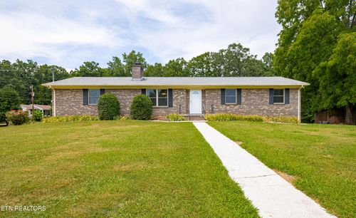 504 Man O War Dr, Seymour, TN, 37865-4116 | Card Image