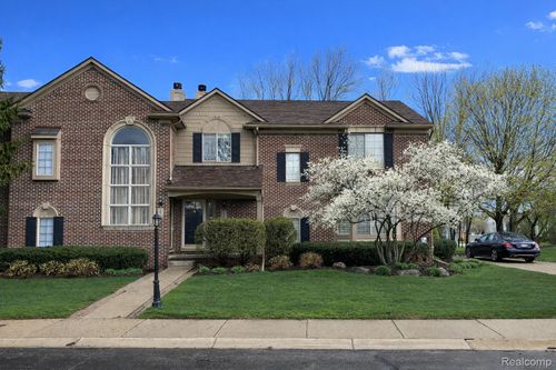136 Sheffield Ct, Canton, MI, 48188-1404 | Card Image