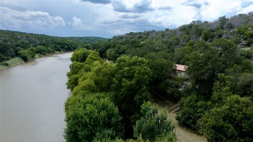 2212 N River Road, Lampasas, TX, 76550 | Card Image
