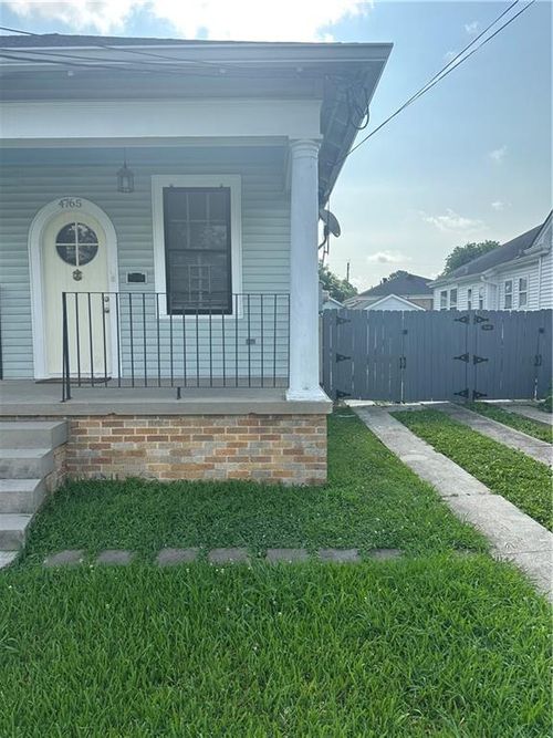 4765 Western St, New Orleans, LA, 70122-5036 | Card Image