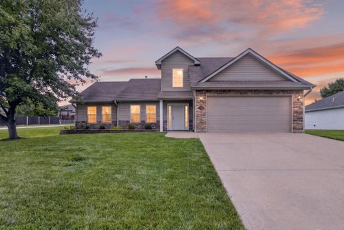 3901 Jungle Tree Dr, COLUMBIA, MO, 65202-6225 | Card Image