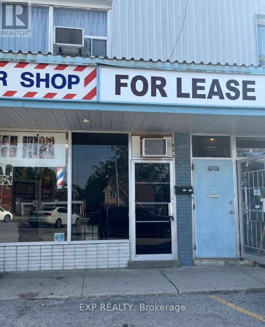 Commercial Lease in Toronto (Weston)