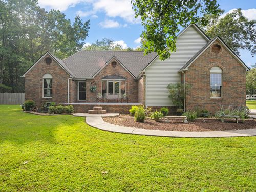 328 Chase Bend Rd, Estill Springs, TN, 37330-3701 | Card Image