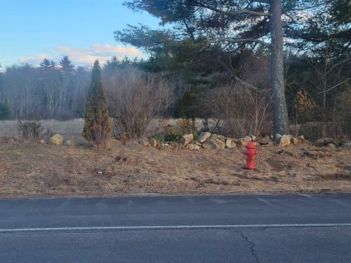 42A Chester Rd, Raymond, NH, 03077 | Card Image