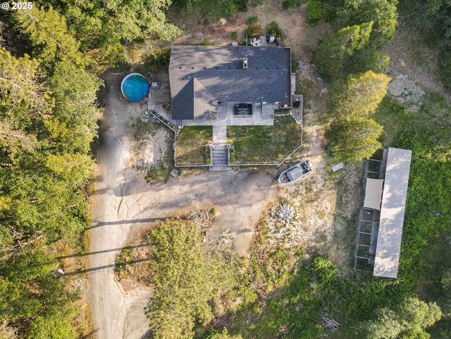 4247 Redwood Hwy, House other with 5 bedrooms, 3 bathrooms and null parking in Grants Pass OR | Image 36
