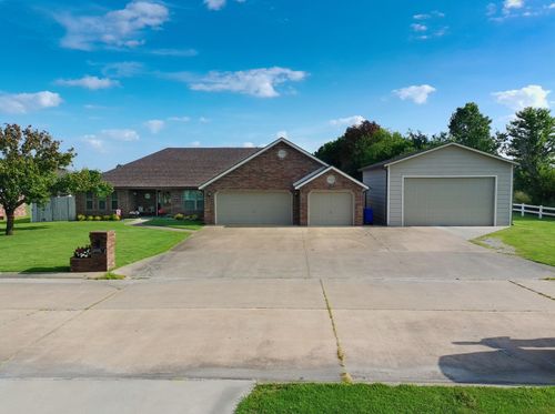 2017 Scott Ln, Miami, OK, 74354-1439 | Card Image