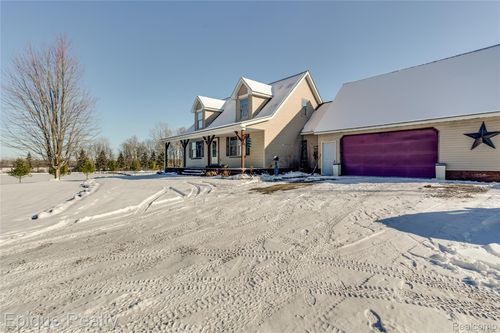 8662 Mason Rd, Lynn, MI, 48097-1016 | Card Image