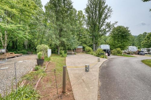 114 Bear Bnd, Blairsville, GA, 30512-7206 | Card Image