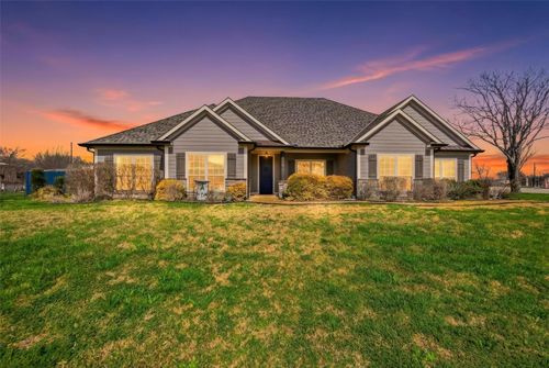 18020 Cindys Lane, Justin, TX, 76247 | Card Image