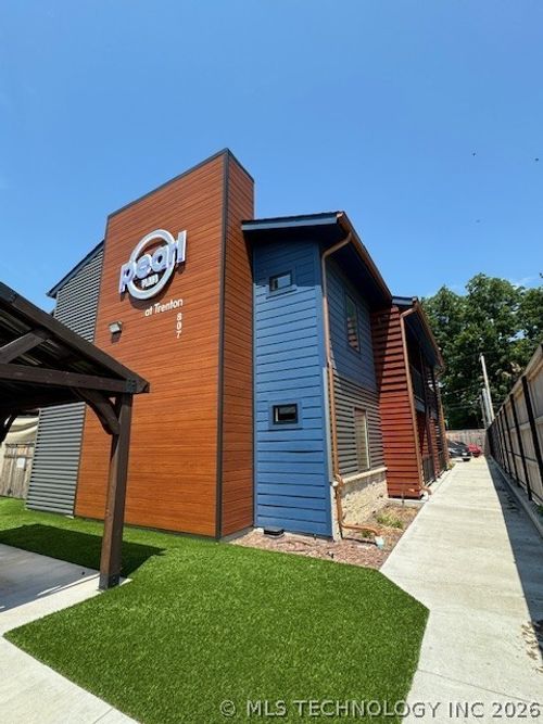 2-807 S Trenton Ave, Tulsa, OK, 74120-4857 | Card Image