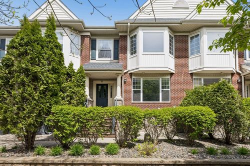 11-13805 53rd Ave N, Plymouth, MN, 55446-1897 | Card Image