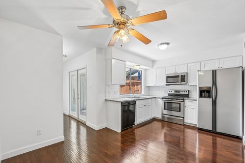 b-4202 Hudson Bend Rd, Austin, TX, 78734-1676 | Card Image