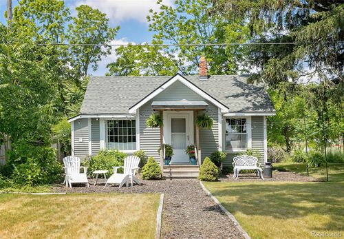 3630 Orchard Lake #2 Road, West Bloomfield Charter Township, MI, 48324 | Card Image