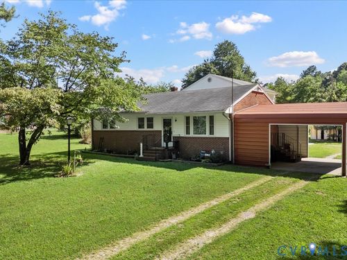 400 E California Ave, Crewe, VA, 23930-1509 | Card Image