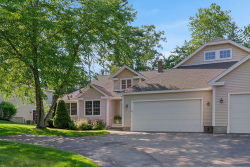 84-84 Grandview Drive, Westbrook, ME, 04092 | Card Image
