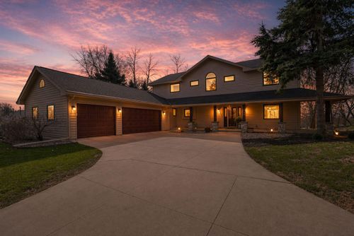 1636 Woodlawn Cir, Waconia, MN, 55387-1242 | Card Image