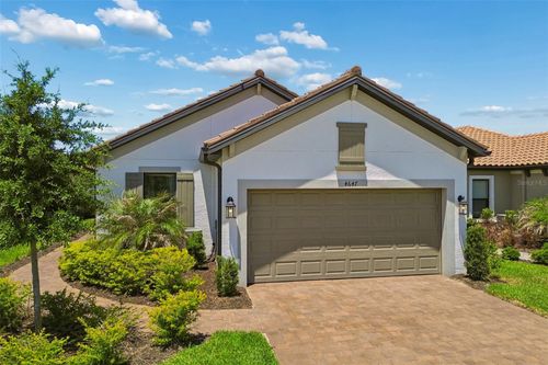 4647 Garofalo Rd, WESLEY CHAPEL, FL, 33543-7385 | Card Image