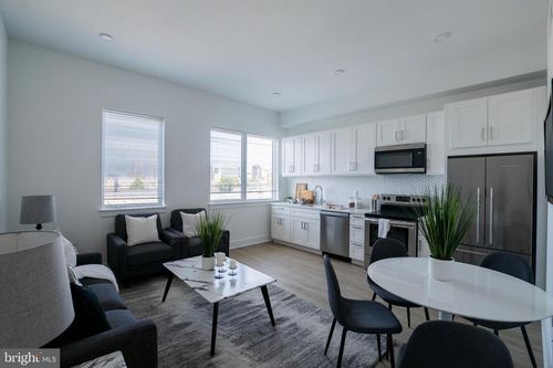 apt-402-2235 Washington Ave, PHILADELPHIA, PA, 19146-2577 | Card Image