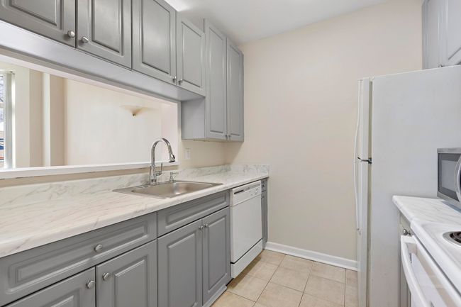 APT-110 - 20 2 Nd St, Condo with 1 bedrooms, 1 bathrooms and null parking in Jersey City NJ | Image 8