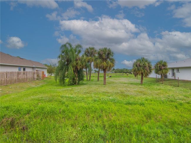 View from the rear of the home | Image 7