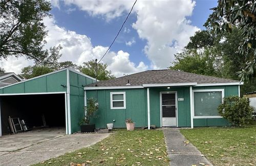 817 Alco St, Lake Charles, LA, 70607-3001 | Card Image