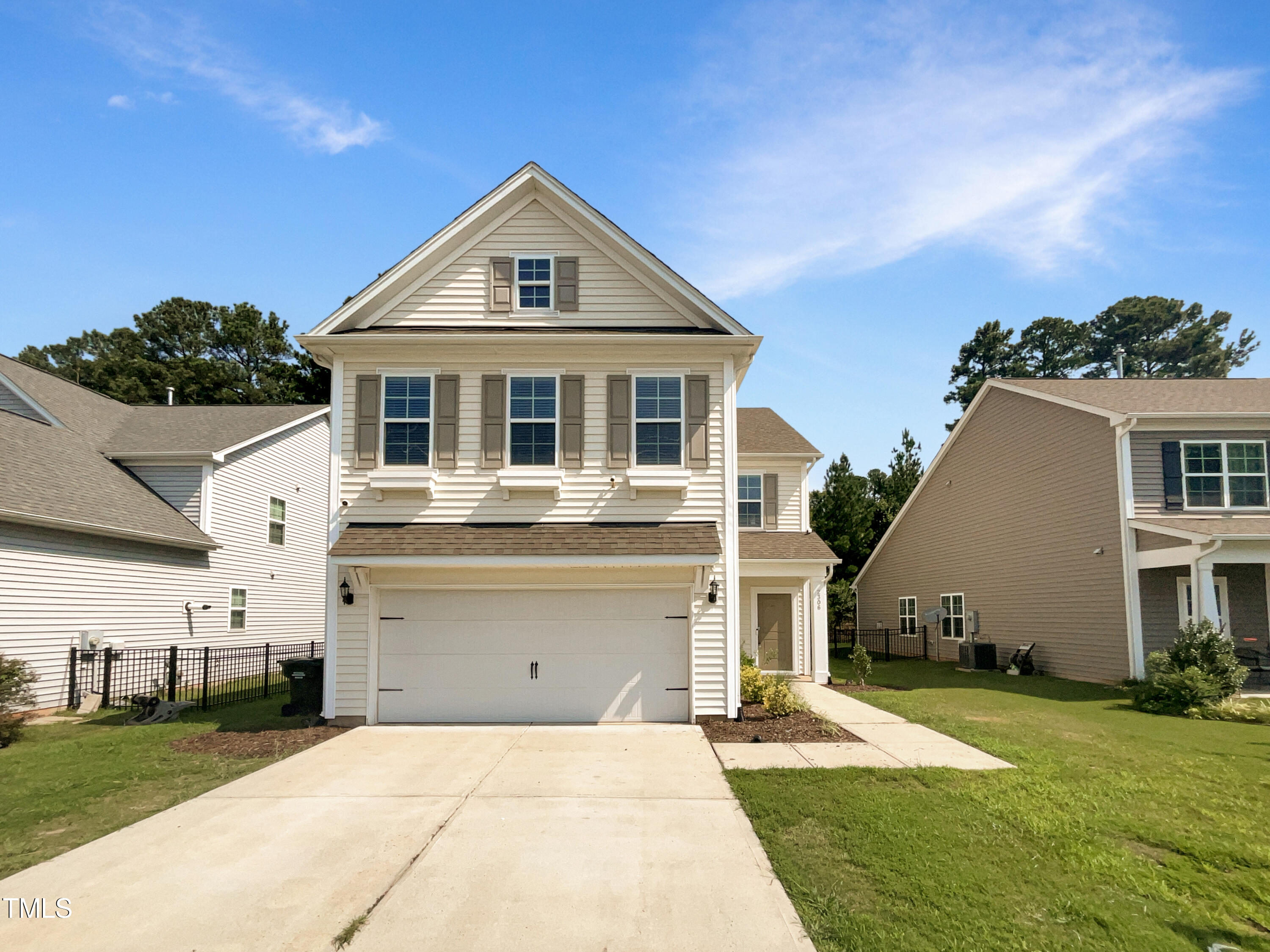Magnolia Tree Ln, Durham, NC 27703