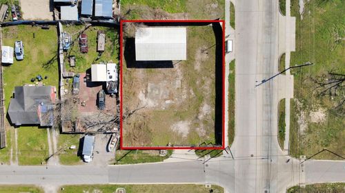 6005 Laura Koppe Rd, Houston, TX, 77016-5437 | Card Image