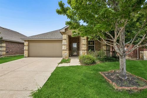 2429 Clairborne Dr, Fort Worth, TX, 76177-8204 | Card Image
