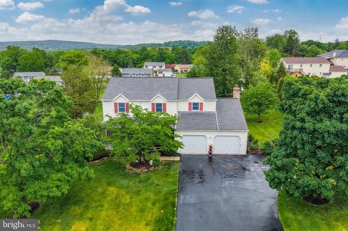 7049 Carriage Drive, COOPERSBURG, PA, 18036 | Card Image