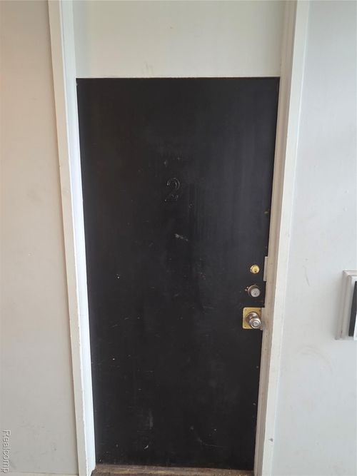 15080 Greenfield Rd, Detroit, MI, 48227-2399 | Card Image