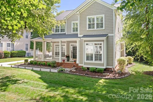 17028 Pennington Dr, Huntersville, NC, 28078-8082 | Card Image