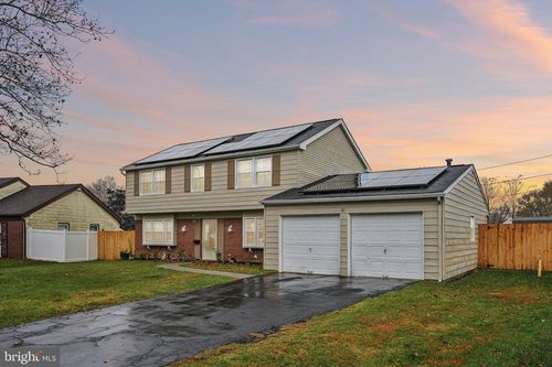 32 Exton Ln, Willingboro, NJ, 08046-2217 | Card Image