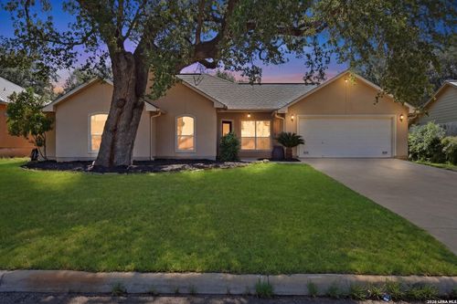 230 Yorktown, Pleasanton, TX, 78064-4724 | Card Image
