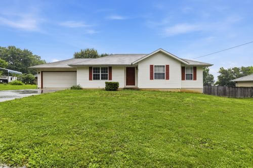 237 Dean St, Sparta, MO, 65753-9361 | Card Image