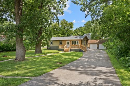 38207 N 3rd Ave, Spring Grove, IL, 60081-9441 | Card Image