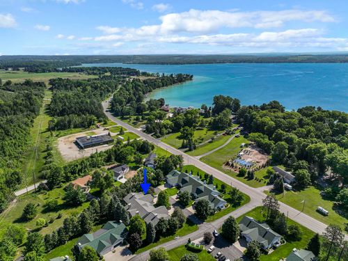 608 Meadowview Ln, Elk Rapids, MI, 49629-9558 | Card Image