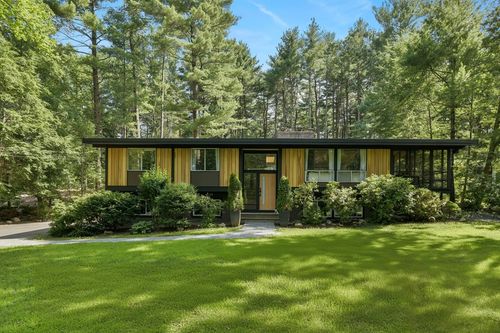 28 Joyce Rd, Wayland, MA, 01778-4516 | Card Image