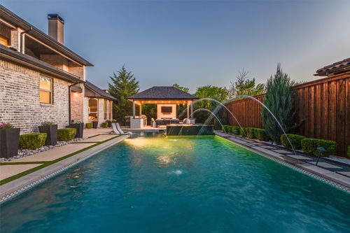 10215 Blackenhurst Ln, Frisco, TX, 75033-6202 | Card Image