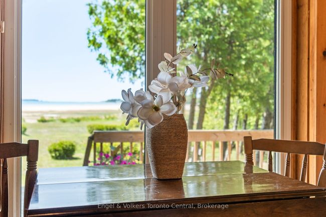 568 Bay St, House other with 3 bedrooms, 1 bathrooms and 4 parking in South Bruce Peninsula ON | Image 10