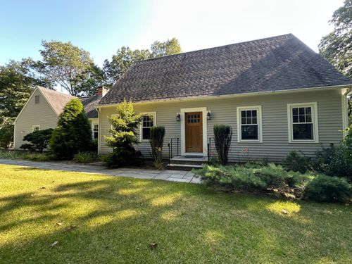 16 Hickory Hill Dr, Chester, CT, 06412-1317 | Card Image