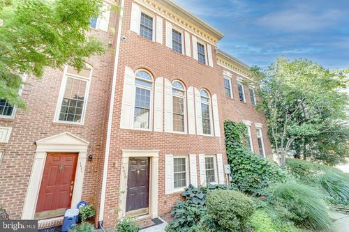 4656 Kirkland Pl, Alexandria, VA, 22311-4909 | Card Image