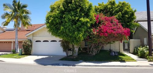 91 Nighthawk, Irvine, CA, 92604-3610 | Card Image