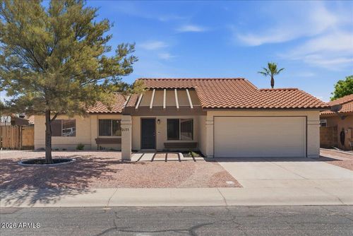 2135 W Monroe St, Chandler, AZ, 85224-8394 | Card Image