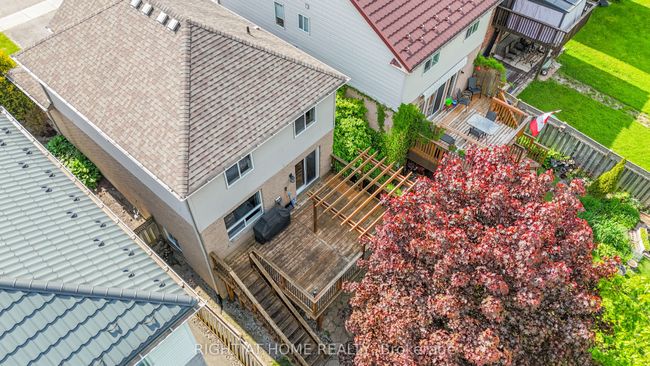 82 Rossmore Crt, House other with 3 bedrooms, 2 bathrooms and 2 parking in London ON | Image 5