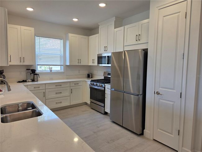 3102 Formia Ct, House other with 2 bedrooms, 2 bathrooms and null parking in BRADENTON FL | Image 10